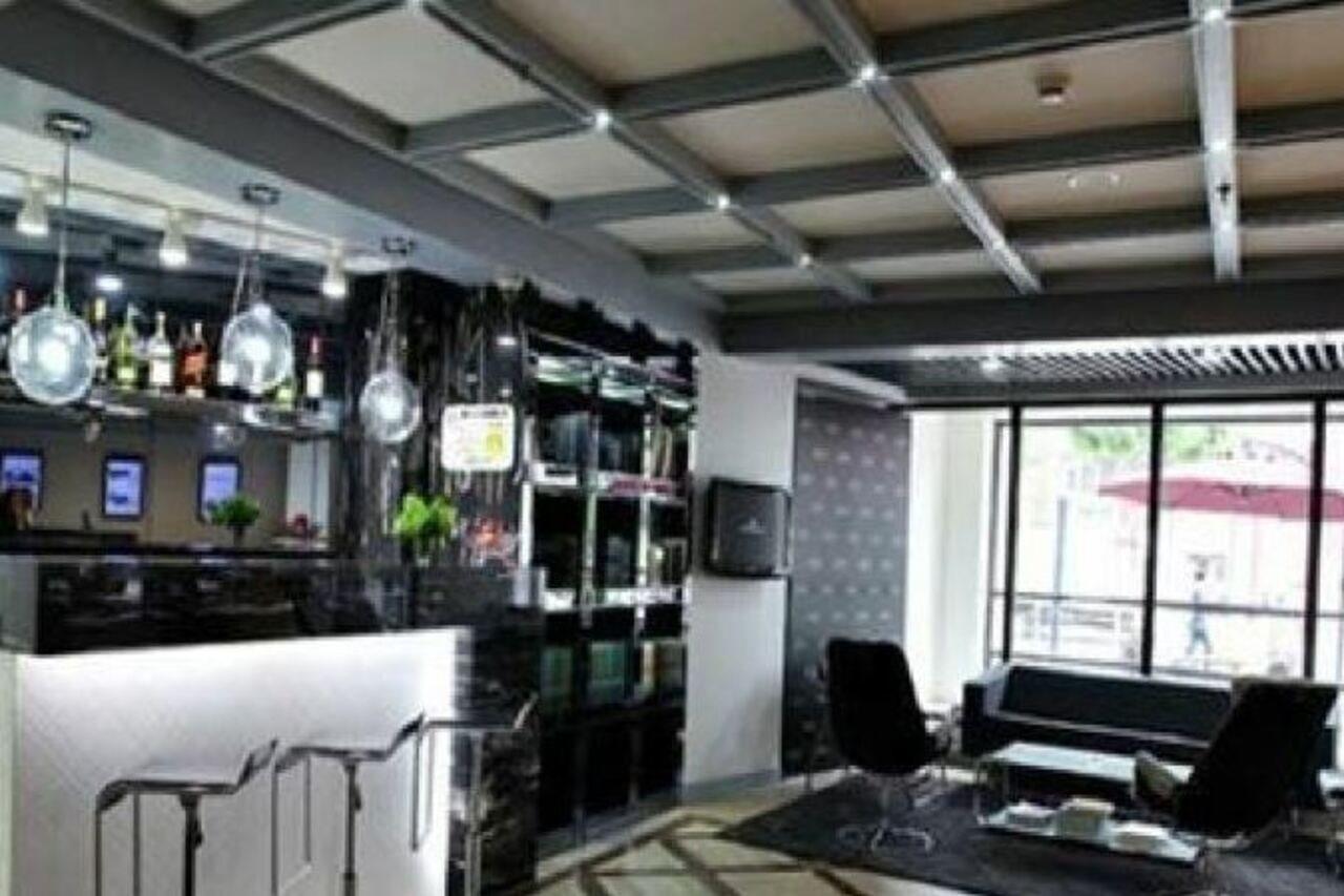 Neobridge Hotel Шанхай Екстериор снимка